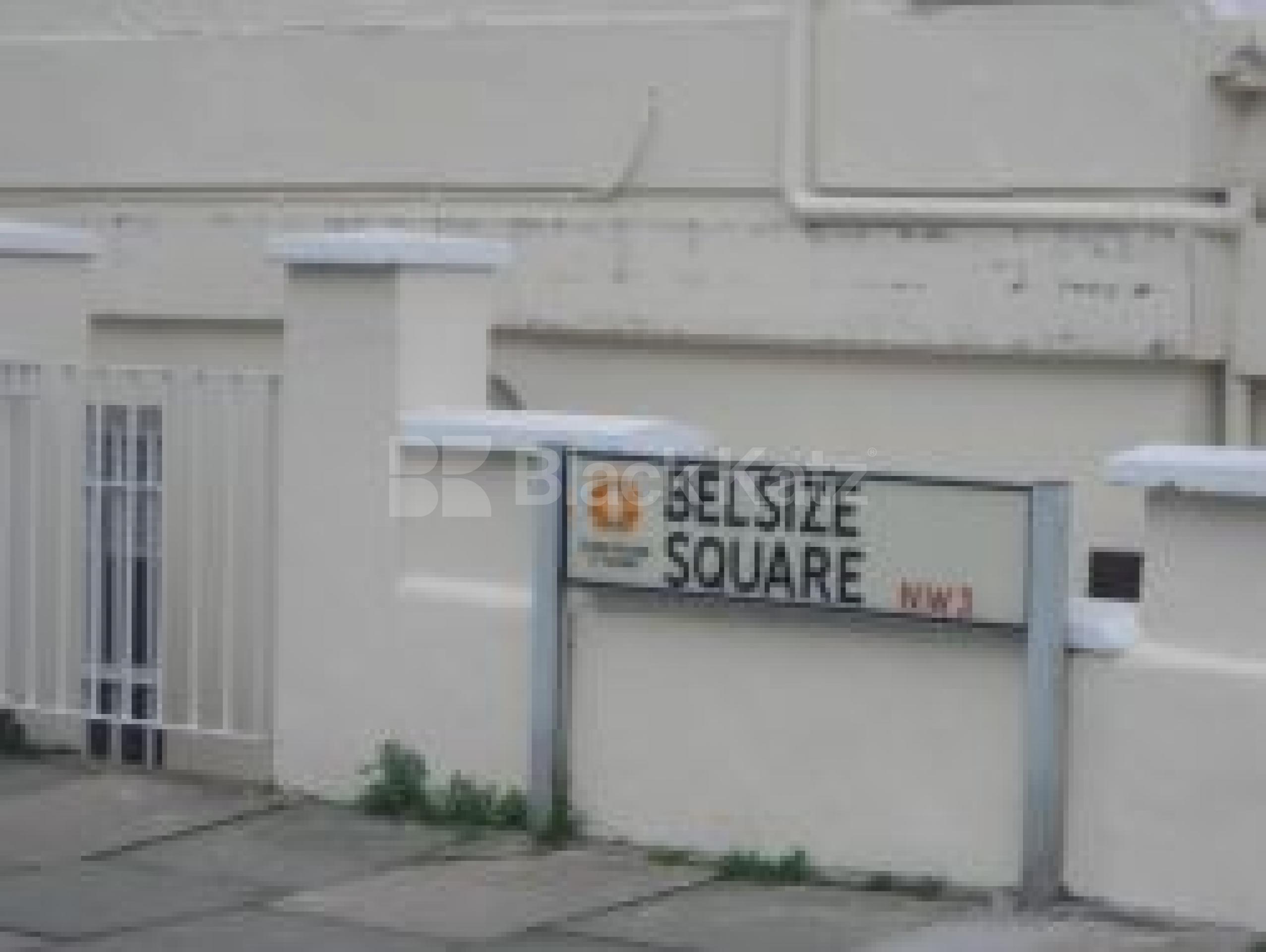 			VIEWINGS ESSENTIAL, Studio Apartment, 1 bath, 1 reception Flat			 Belsize Square, BELSIZE PARK NW3 NW3